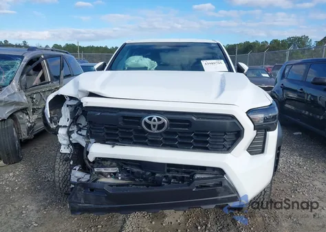 2025 Toyota Tacoma Trd Off Road z USA, uszkodzony, nr VIN 3TMLB5JN3SM090579